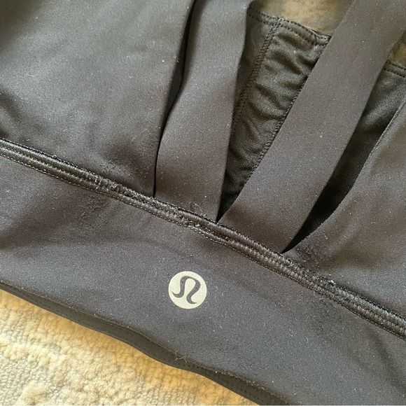 lululemon Run the Day Solid Black Sports Bra Nulux Medium Support: 8 - Picture 7 of 8